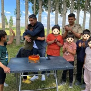 hamurda oksuz ve yetim cocuklar icin proje CqxP8Pz7