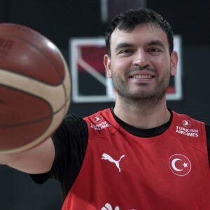 yigit arslan eurobaskette gercekci hedef madalya GviKUp91