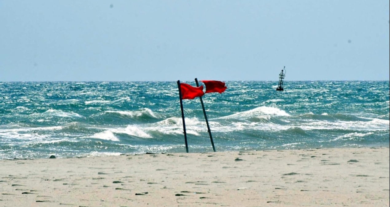 iki sehirde denize girme yasagi Sib5Kqhi