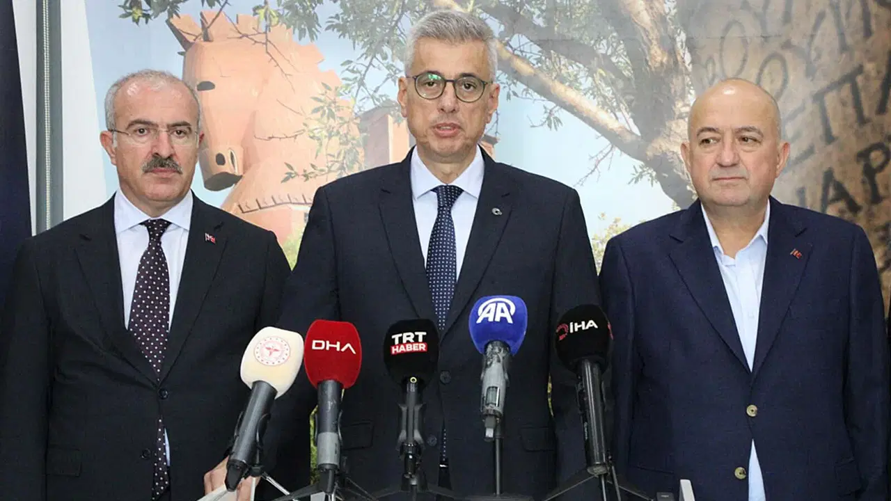 saglik bakani memisoglu kilo sorunumuz var insanlarin cok daha saglikli beslenmesini saglayacagiz 1Q41BAUY