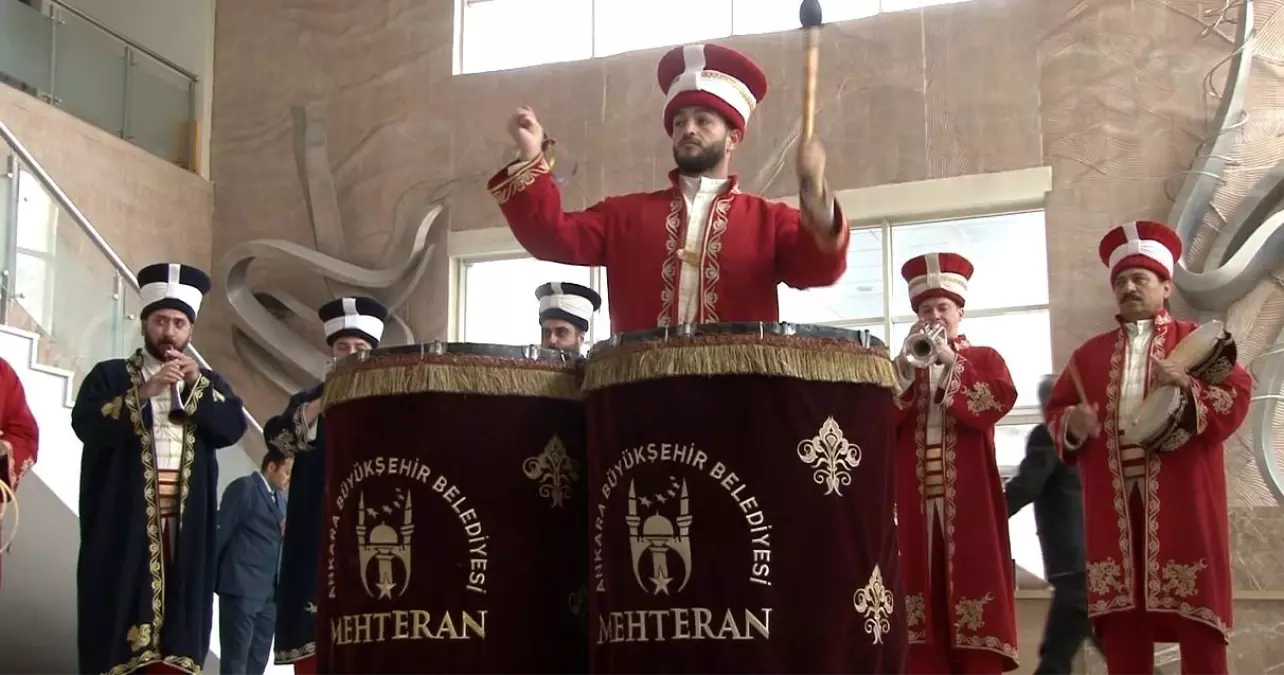 ankara meclisi anadolu birliginde vatandaslar siyasetcilere sordular BgdwhNbE.jpg