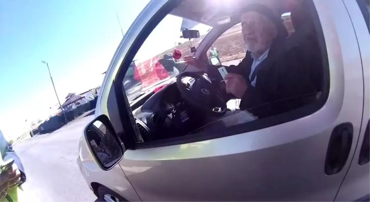 bayraksiz yola cikmam zMBFjlJ5.jpg