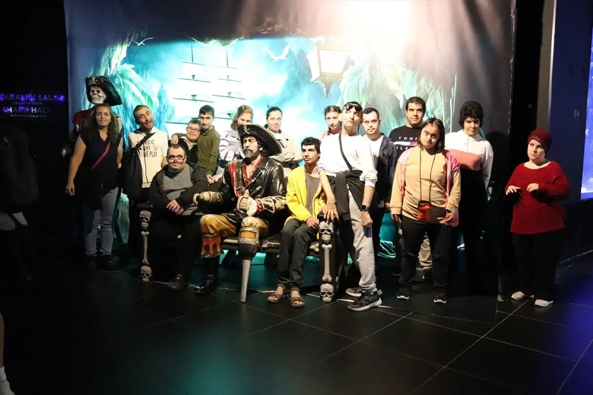 gelecegimizi yazan genc yurekler projesi fJpLVAKP.jpg