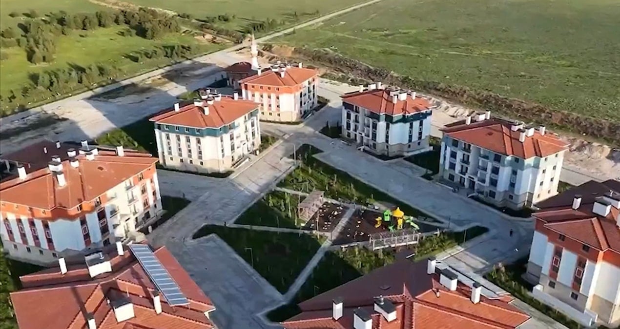 500 bin sosyal konut projesinde iban tuzagi btk sahte sayfalari kapatti Yi2iXL83.jpg