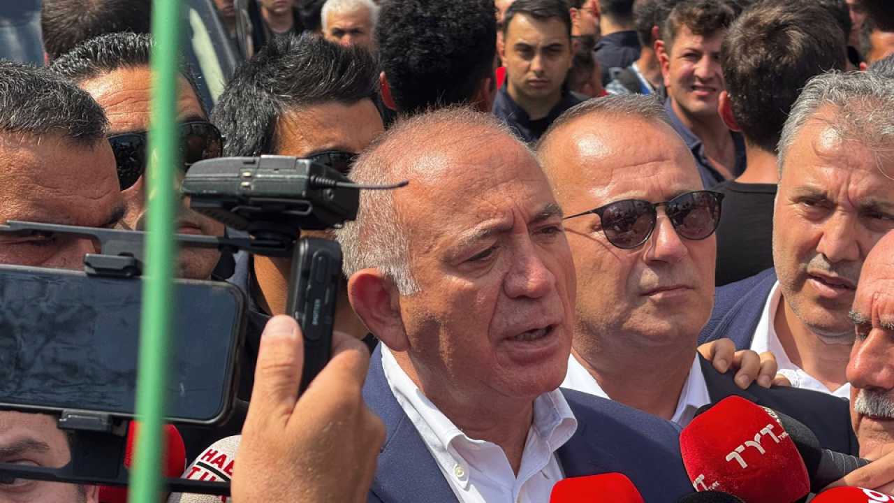 gursel tekin chp istanbulun banka hesaplarini da istedi AaccjgZ9.jpg