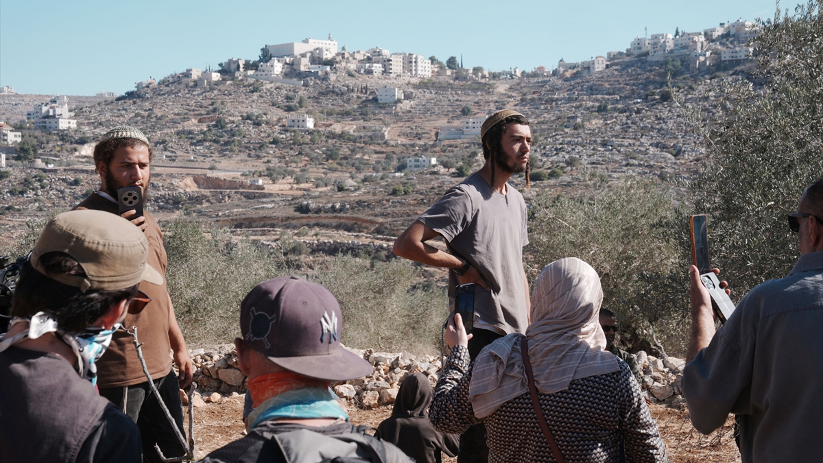 israil zulmunun oteki yuzu zeytin agaclari neden hedef aliniyor NGw2EF9x.jpg