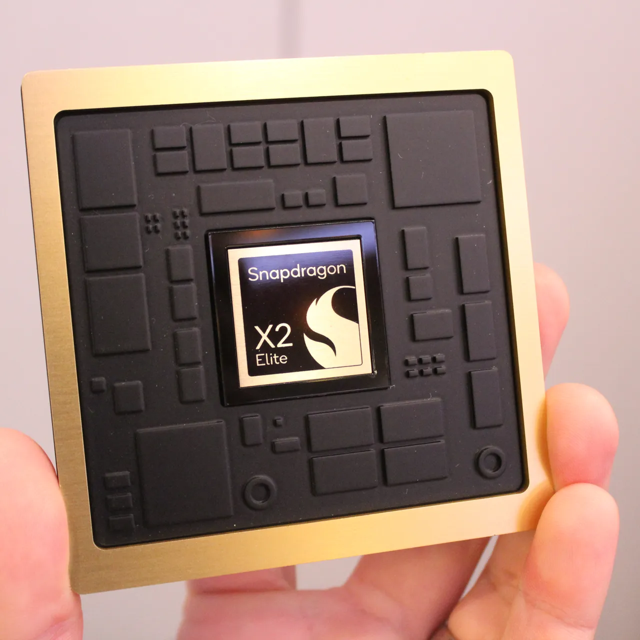 Snapdragon X2 Elite, Apple M5, Performans Testi, Qualcomm, İşlemci Karşılaştırması, Benchmark